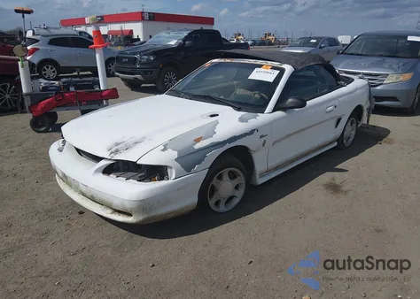 1997 Ford Mustang из США, поврежденный, VIN 1FALP4443VF134766